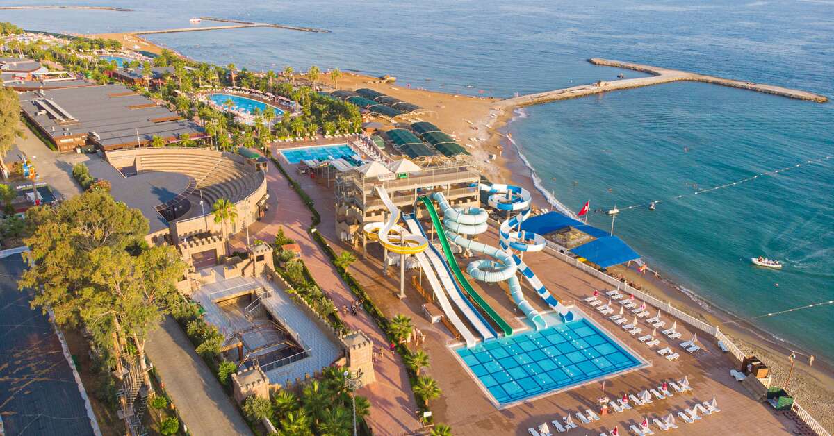 Een foto van het zwembad bij Eftalia Aqua Resort