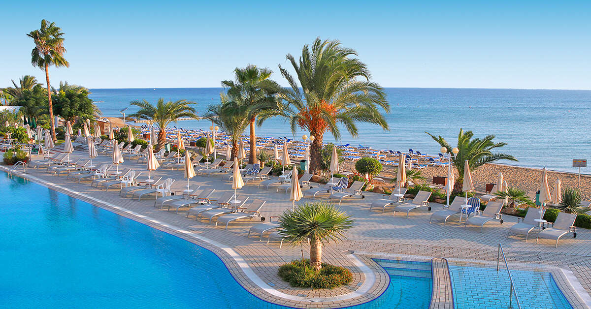 Een foto van een overzicht van Sunrise Beach Hotel