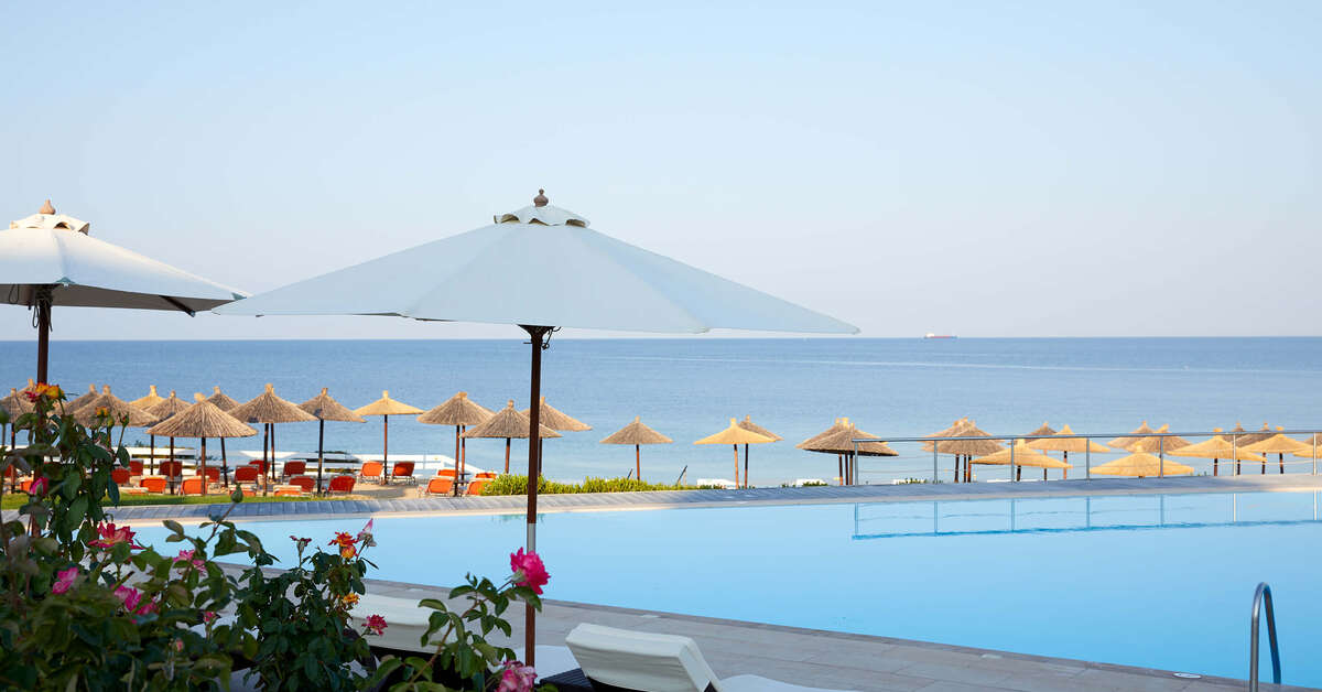 Een foto van het zwembad bij Istion Club & Spa