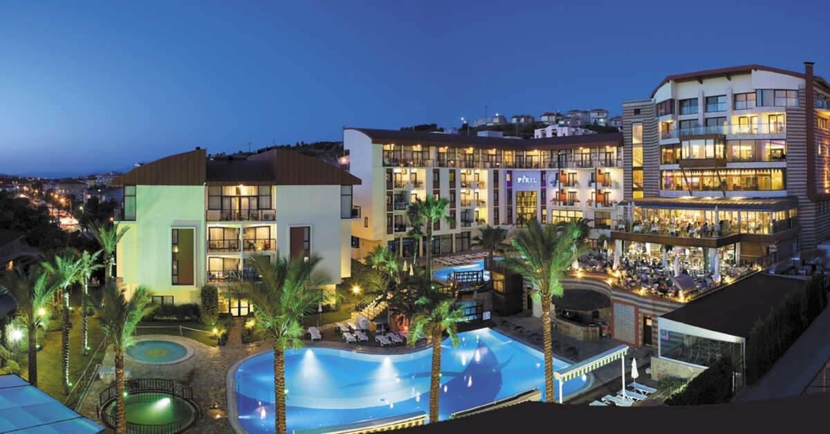 Een foto van de buitenkant van Piril Hotel Thermal & Beauty Spa