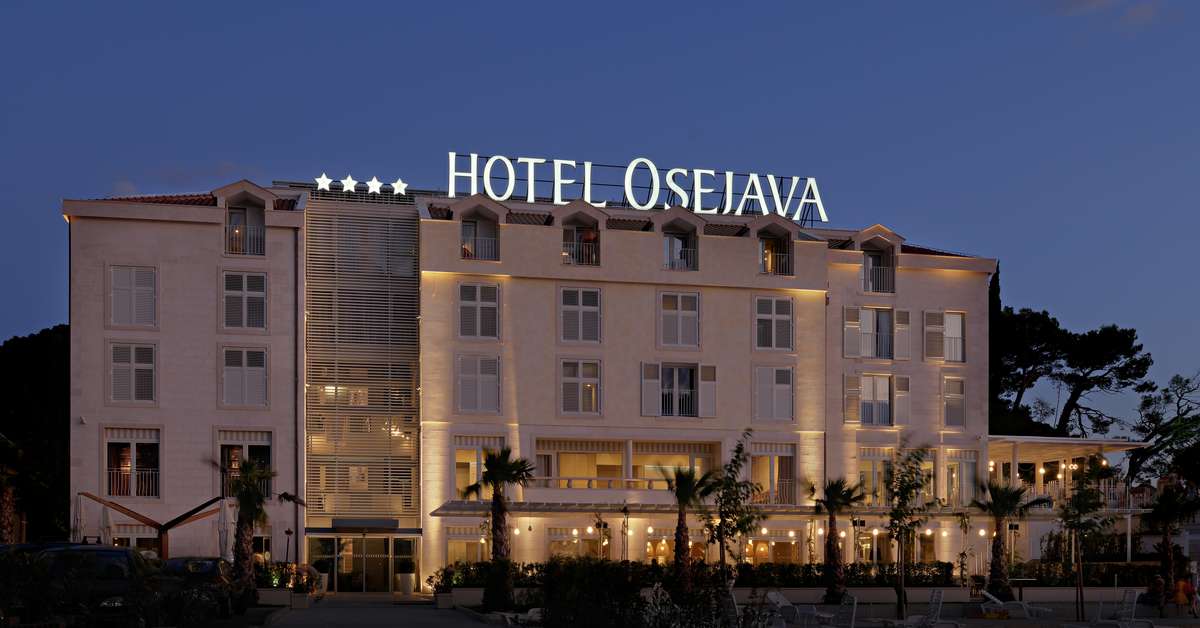 Een foto van de buitenkant van Hotel Osejava