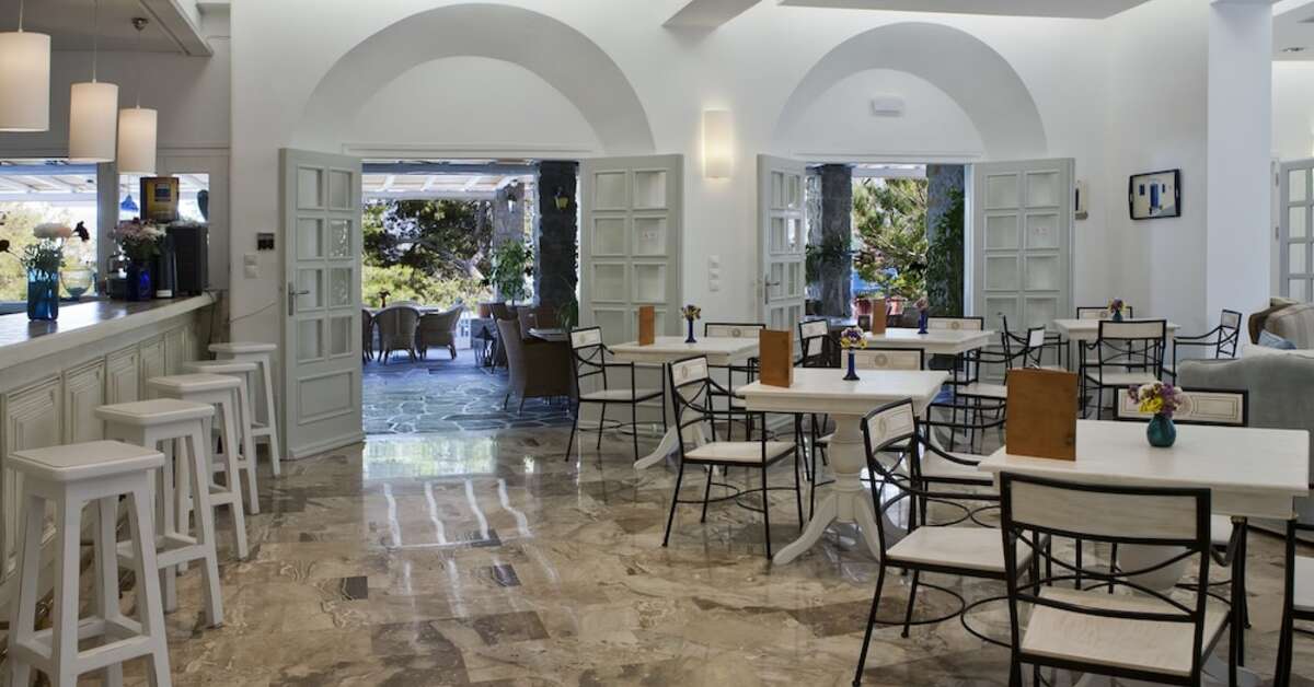 Een foto van de faciliteiten bij Hotel Kamari Beach