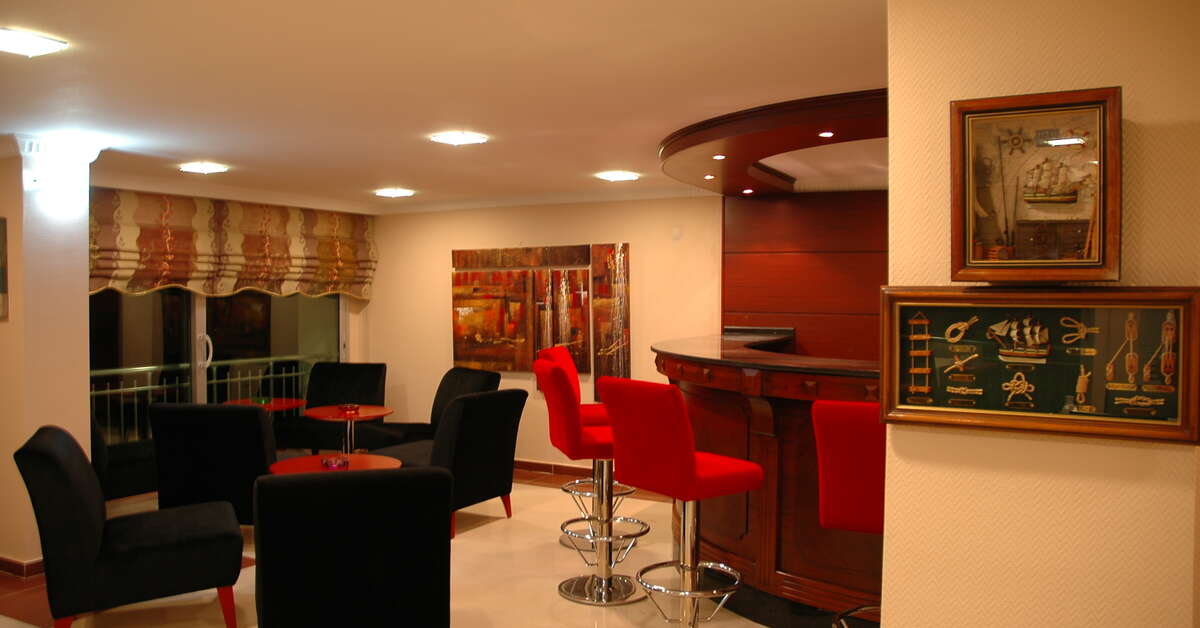 Een foto van het interieur van Alkan Hotel