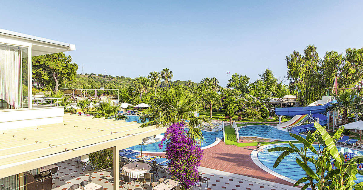 Ein Foto vom Pool im Lycus Beach