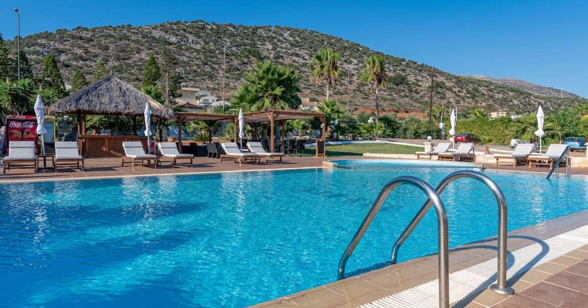 Ein Foto vom Pool im W Suites