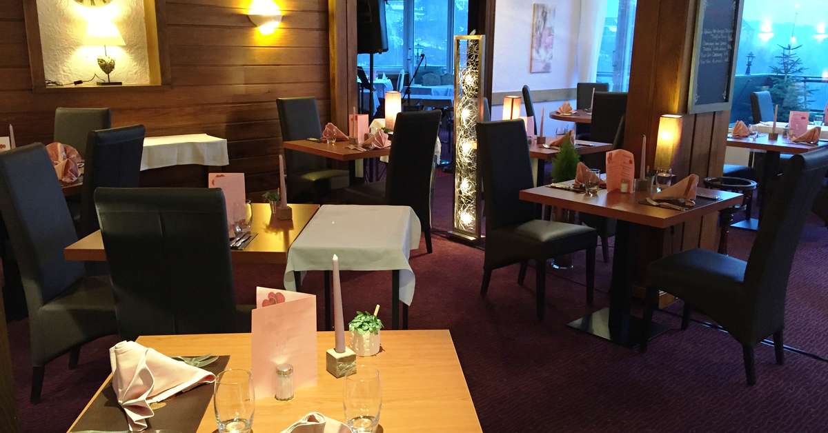 Een foto van de faciliteiten bij Hotel Aux Trois Roses