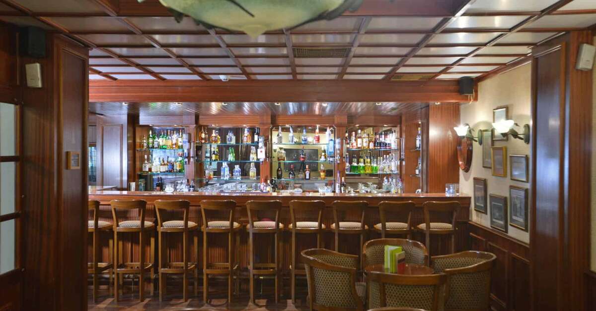 Een foto van The Golden Bay Beach Hotel
