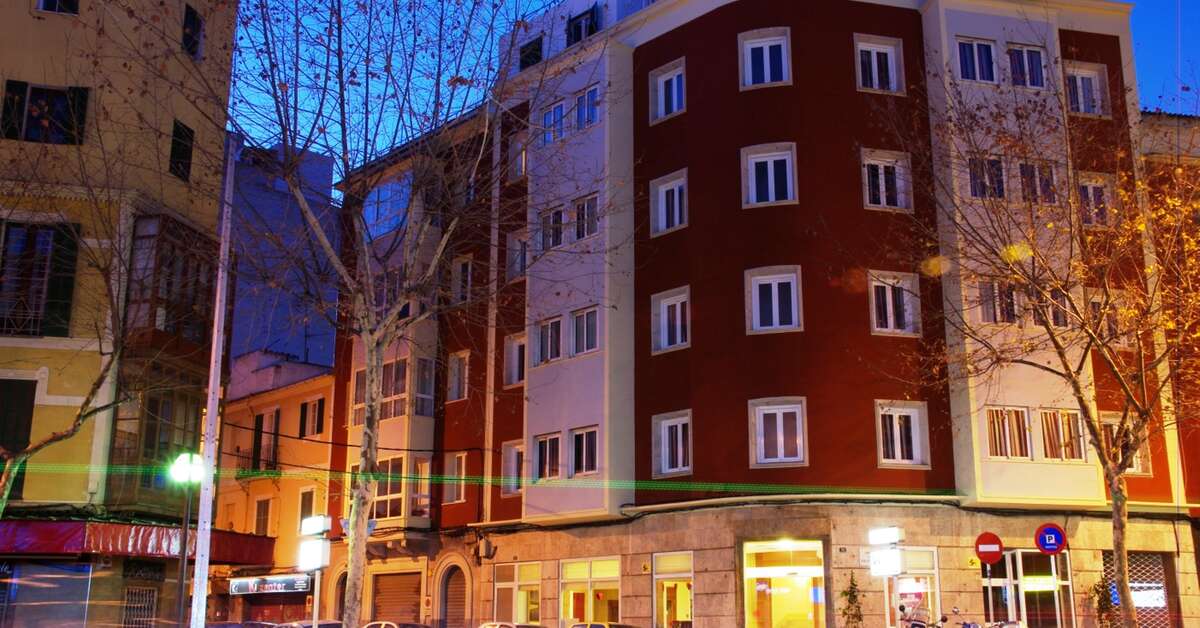 Een foto van de buitenkant van Hotel Amic Colon
