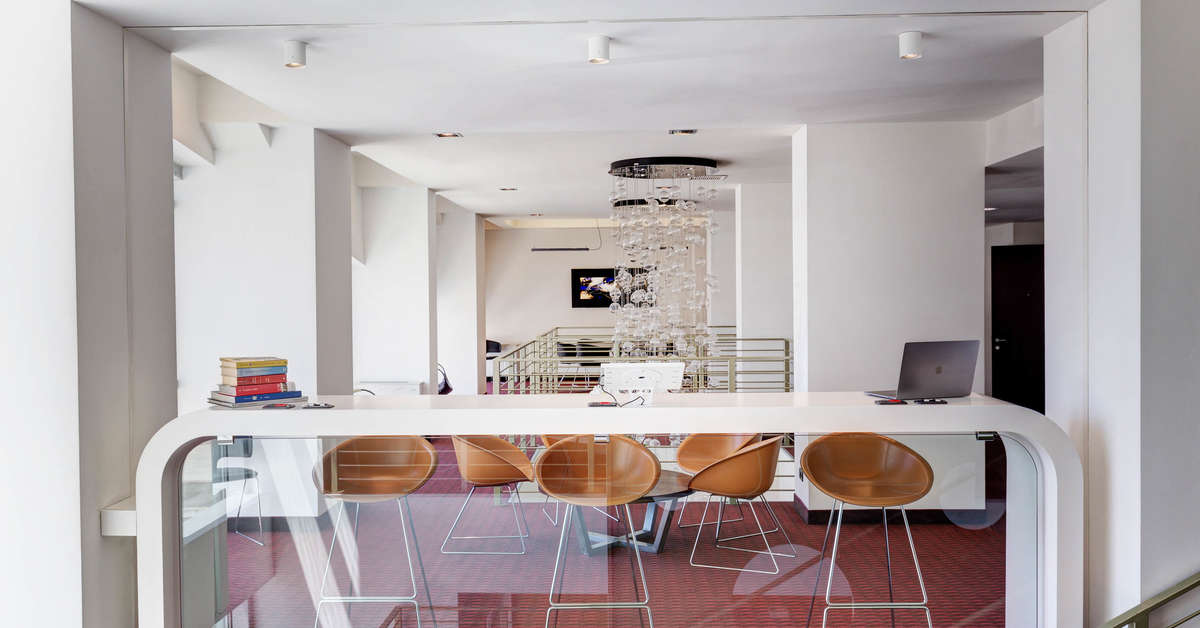 Een foto van het interieur van iH Hotels Roma Z3