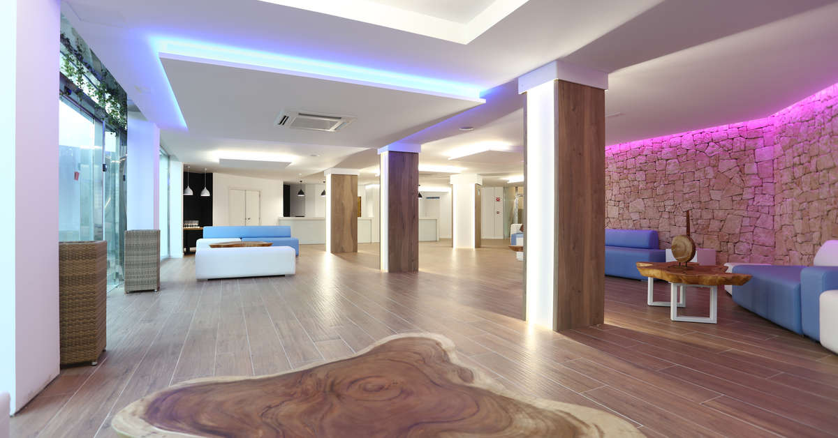 Een foto van het interieur van Sandos El Greco Beach Hotel