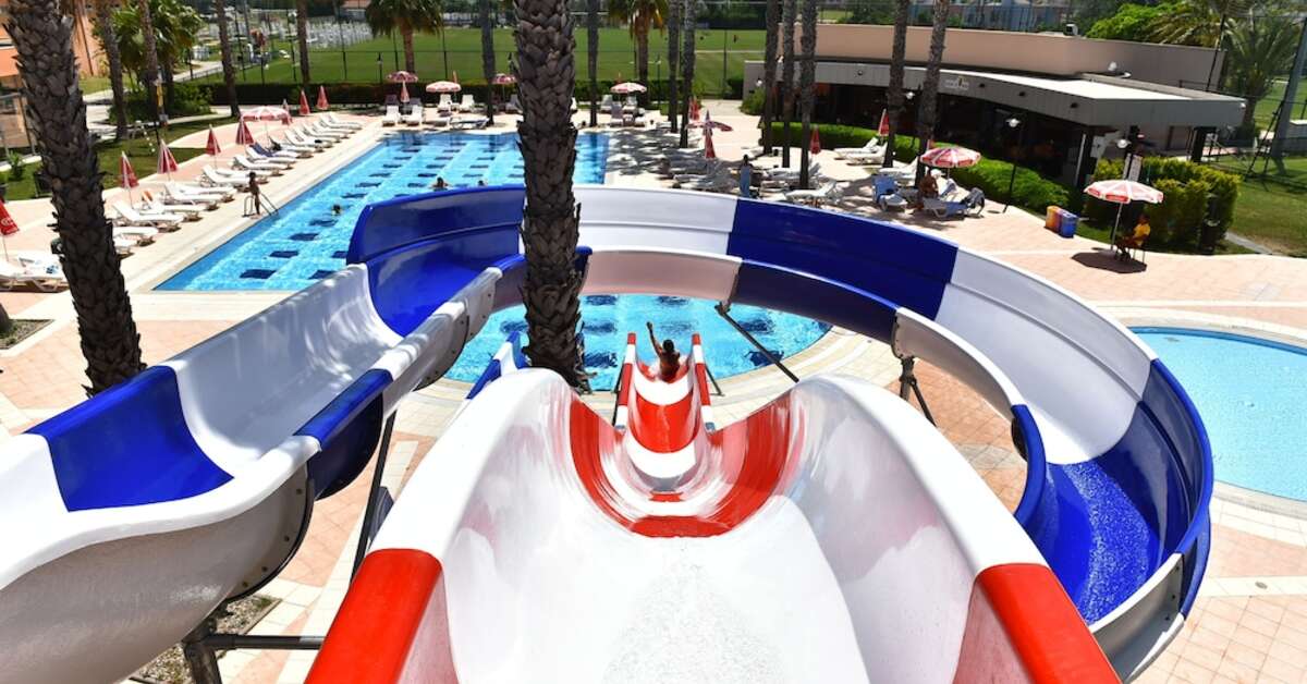 Een foto van het zwembad bij Viking Park Hotel & Spa