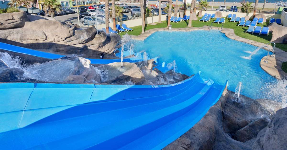Een foto van het zwembad bij Mediterraneo Bay Hotel & Resort