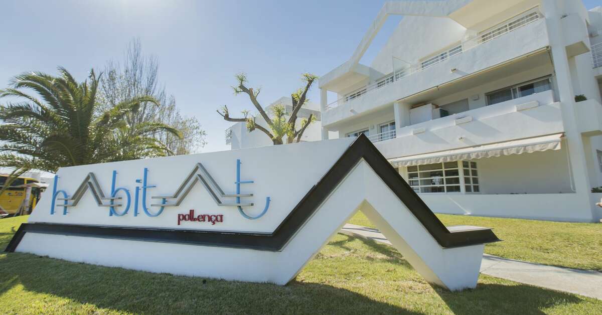 Een foto van de buitenkant van Aparthotel Habitat