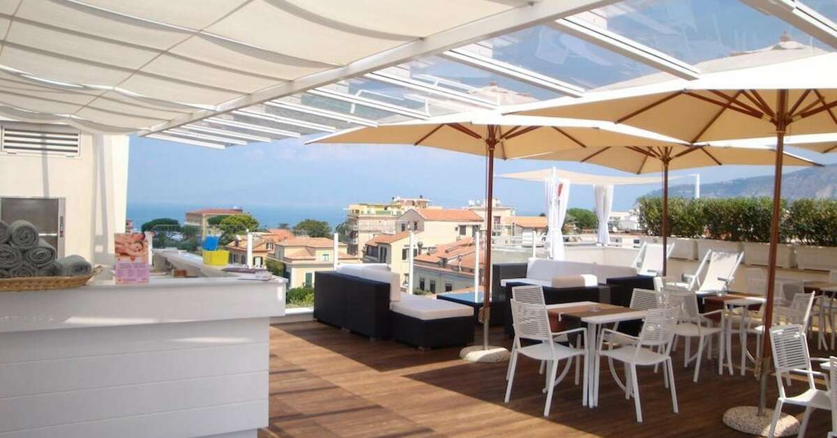Ein Foto Hotel Plaza Sorrento
