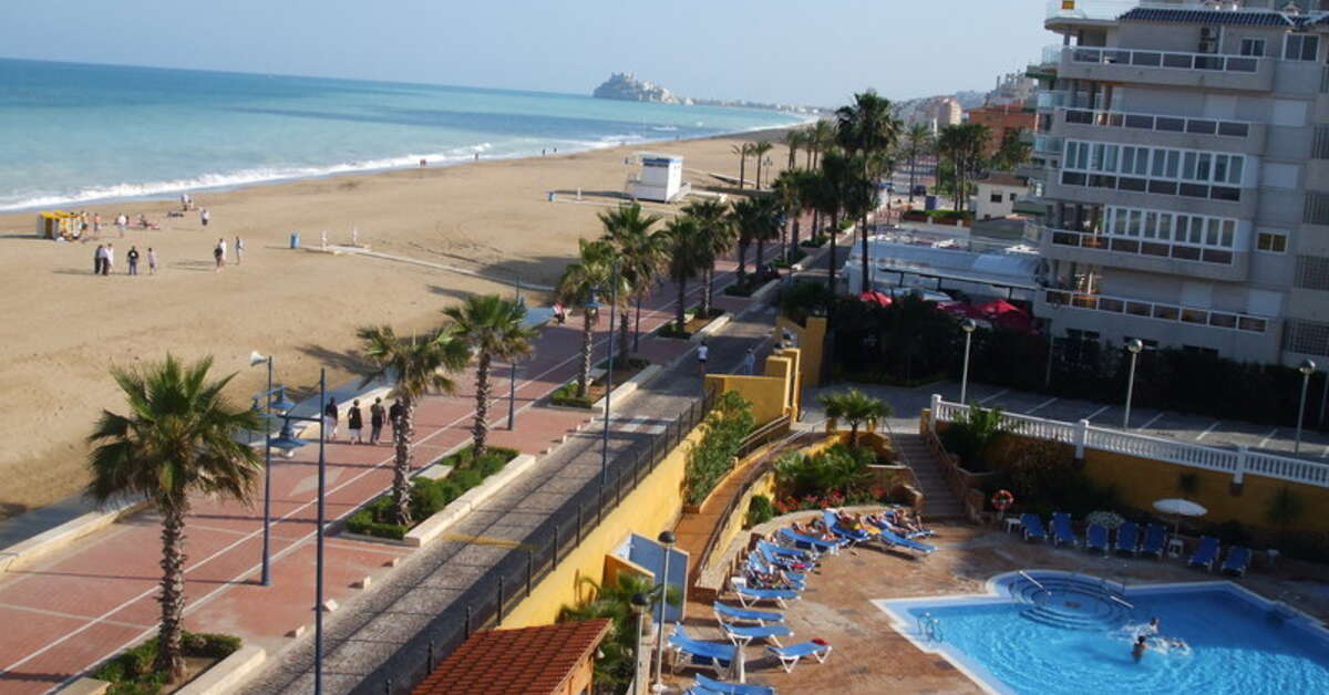 Een foto van het zwembad bij Gran Hotel Peniscola