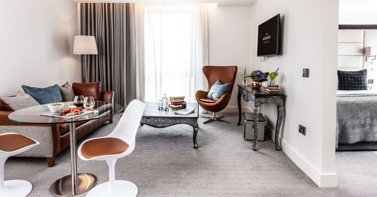 Een foto van The Address Connolly
