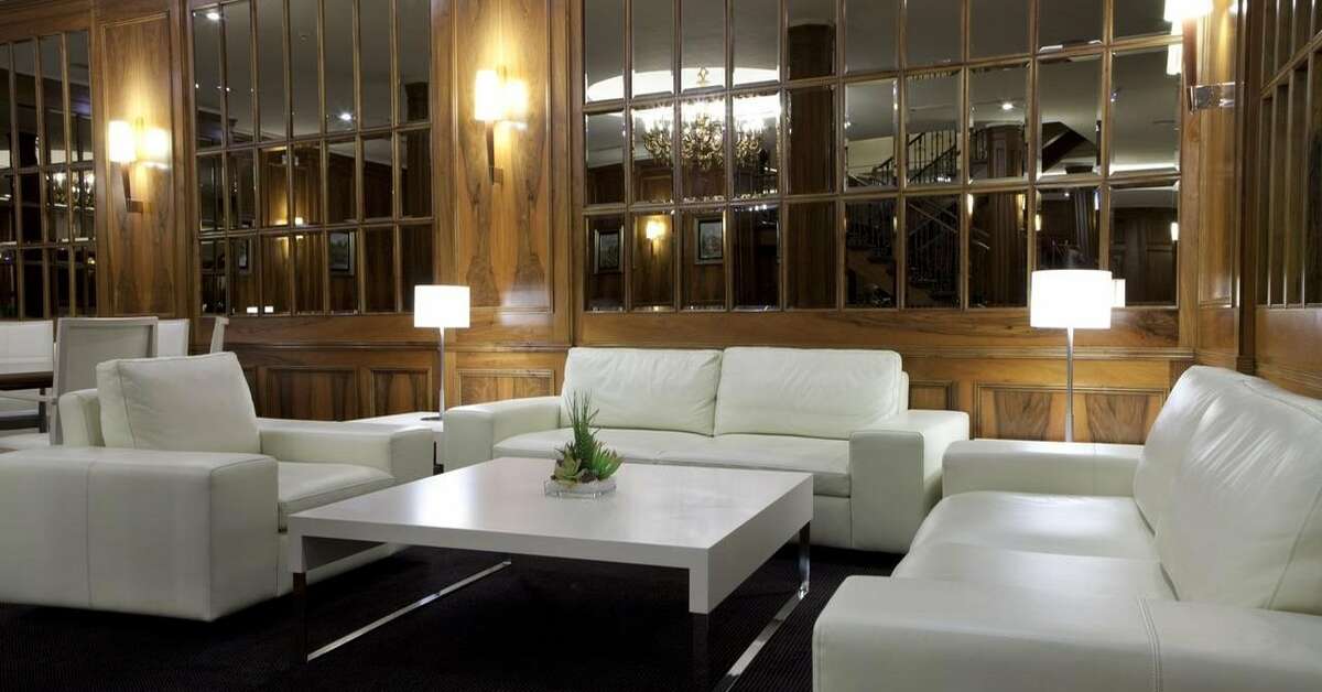 Een foto van het interieur van Liabeny Hotel