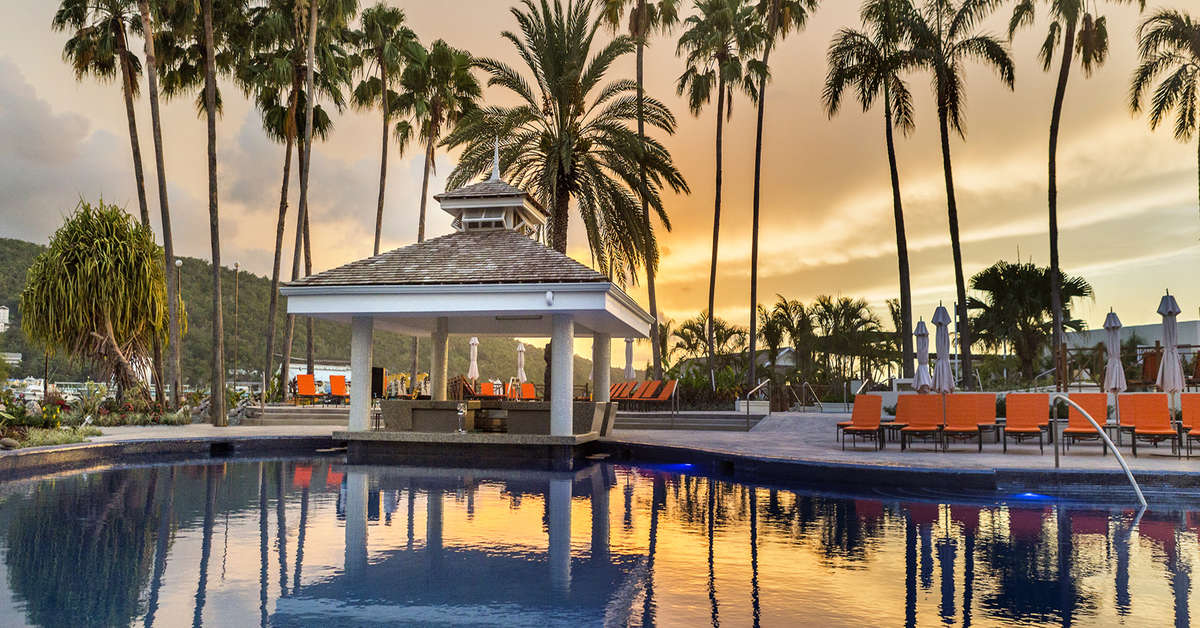 Een foto van het zwembad bij Moon Palace Jamaica