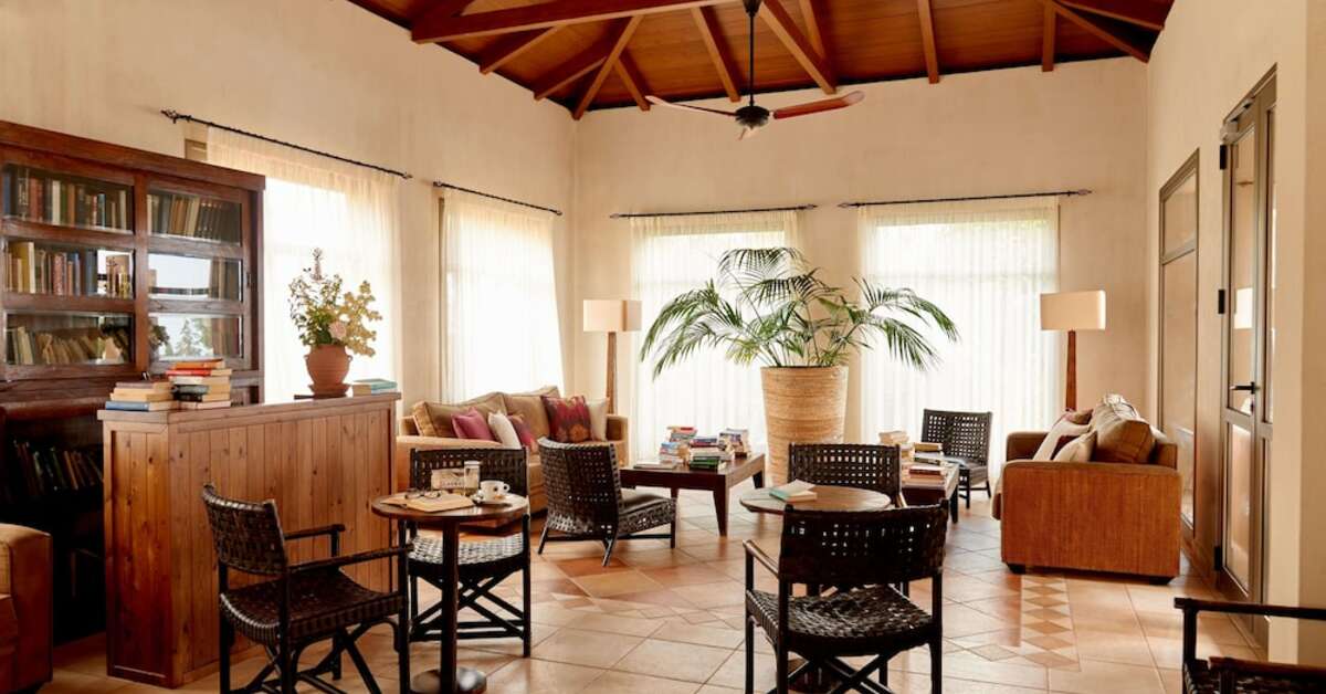 Een foto van het interieur van Village Heights Resort