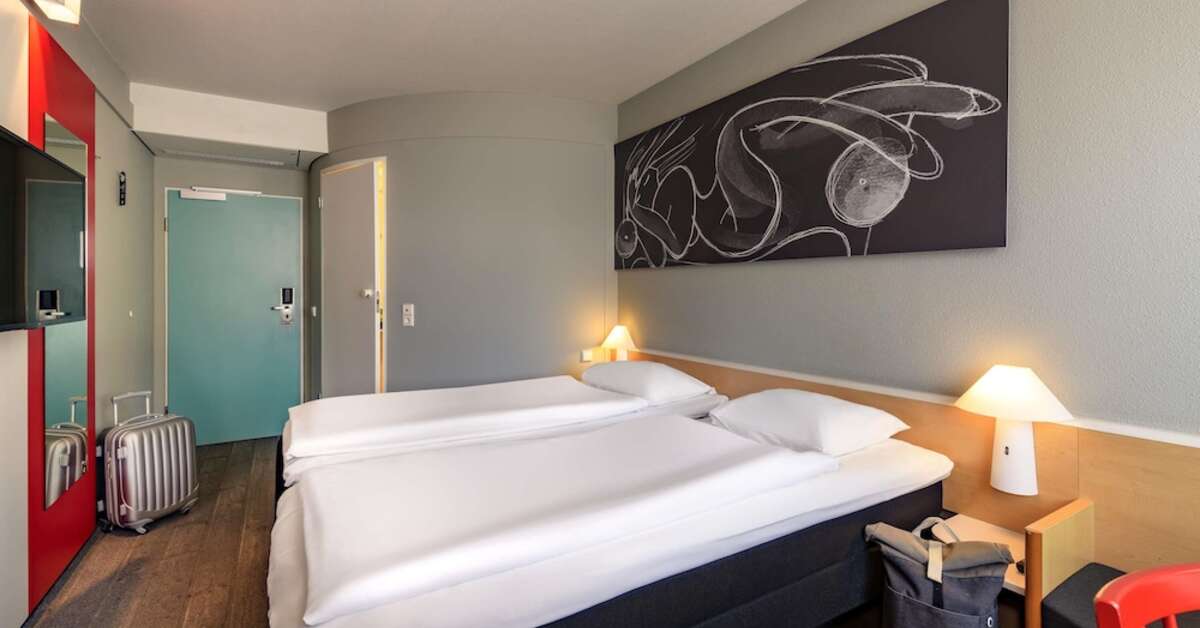 Ein Foto Ibis Hamburg Alsterring