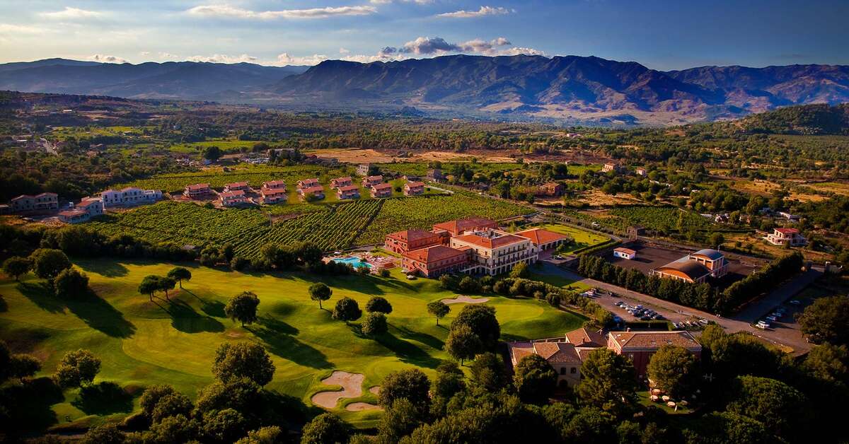 Ein Foto Il Picciolo Etna Golf Resort