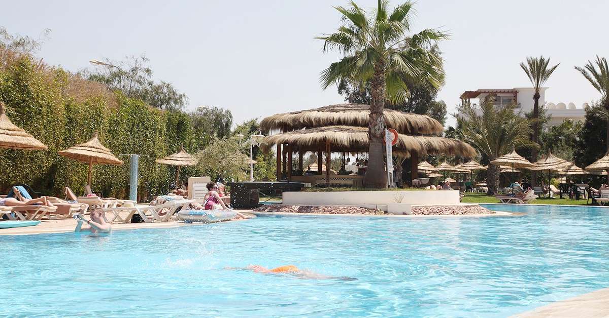 Een foto van het zwembad bij Aqua Mirage Marrakech