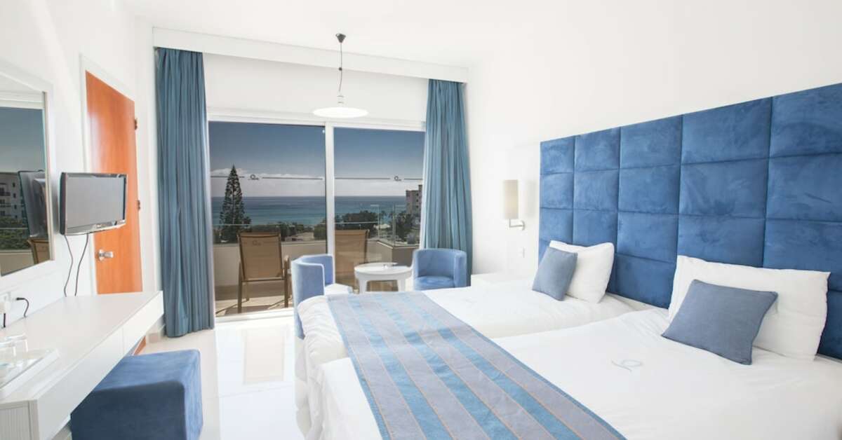 Ein Foto Odessa Beach Hotel