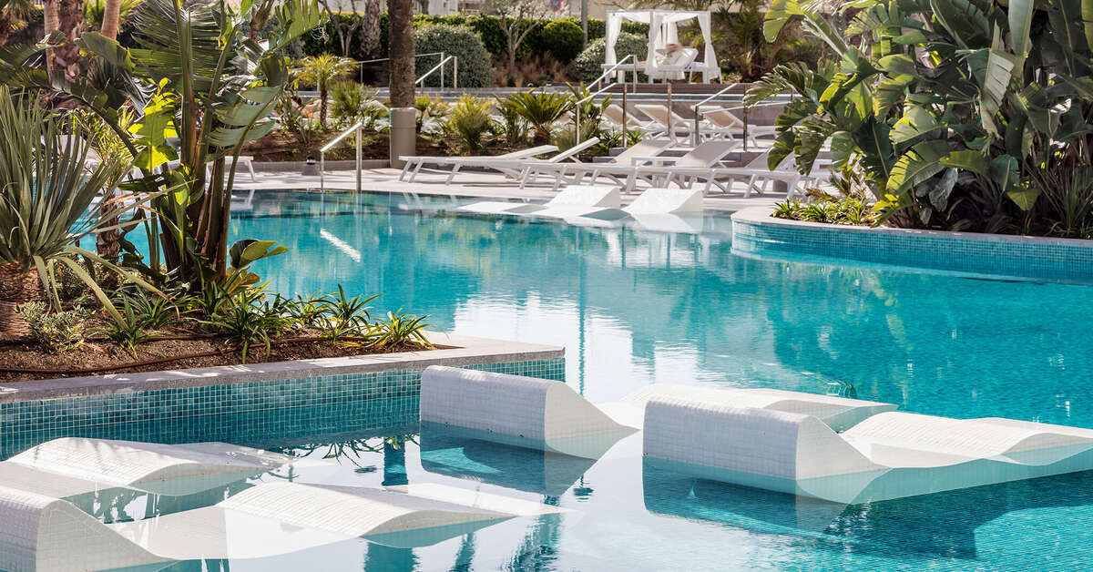 Ein Foto vom Pool im Aqua Hotel Silhouette & Spa