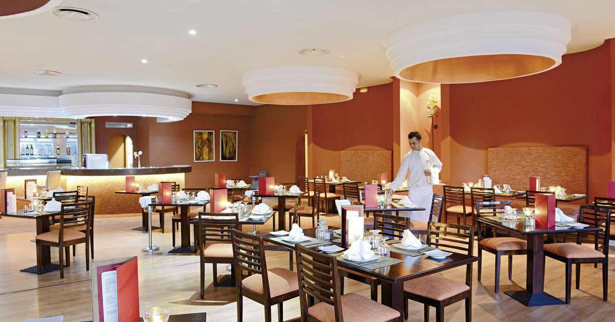 Ein Foto von den Einrichtungen im Golden Tulip Taj Sultan
