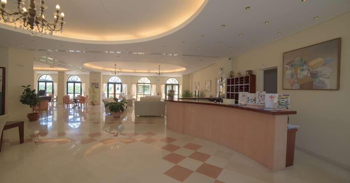 Een foto van het interieur van Century Resort Corfu