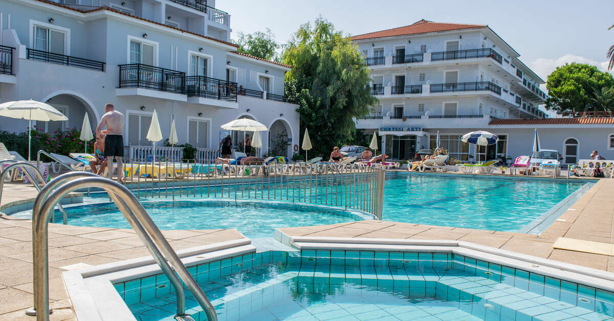Een foto van het zwembad bij Paradise Beach Hotel Argassi