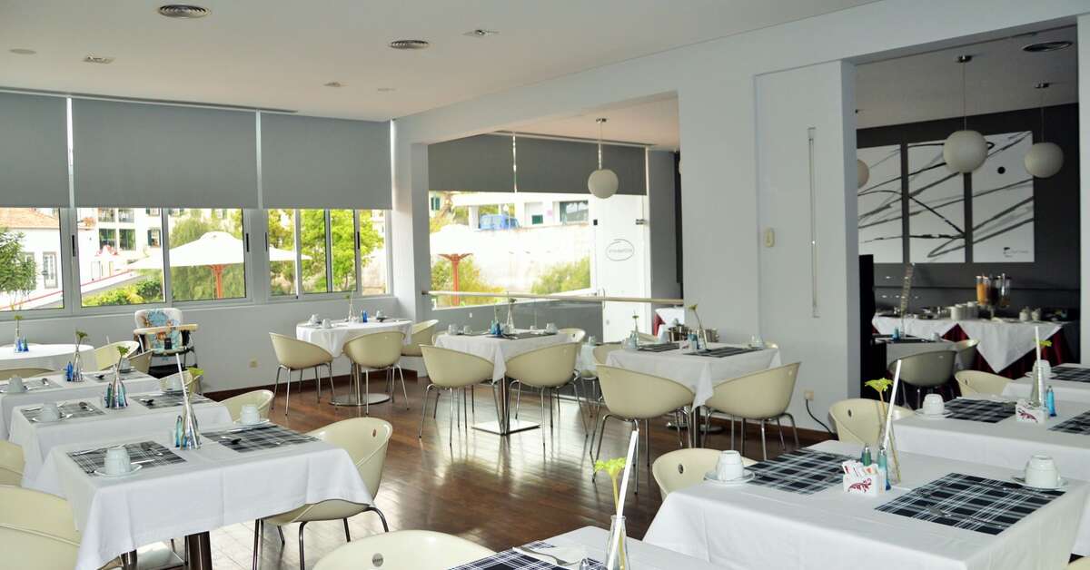 Een foto van de faciliteiten bij Madeira Bright Star Hotel