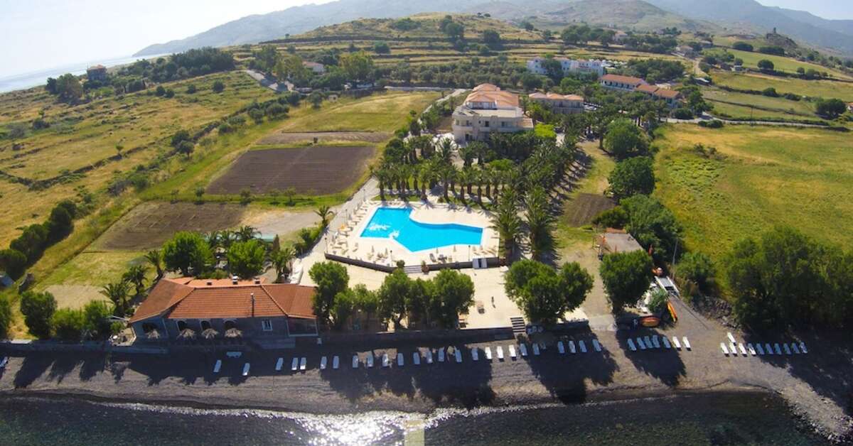 Een foto van het zwembad bij Aphrodite Hotel