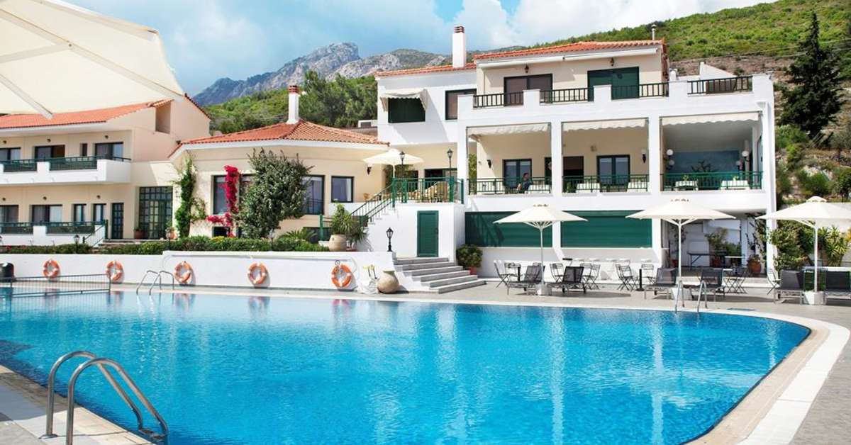Een foto van het zwembad bij Kalidon Panorama Hotel