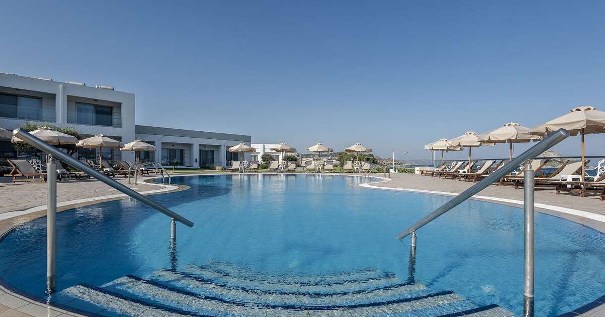 Een foto van het zwembad bij Royal Bay