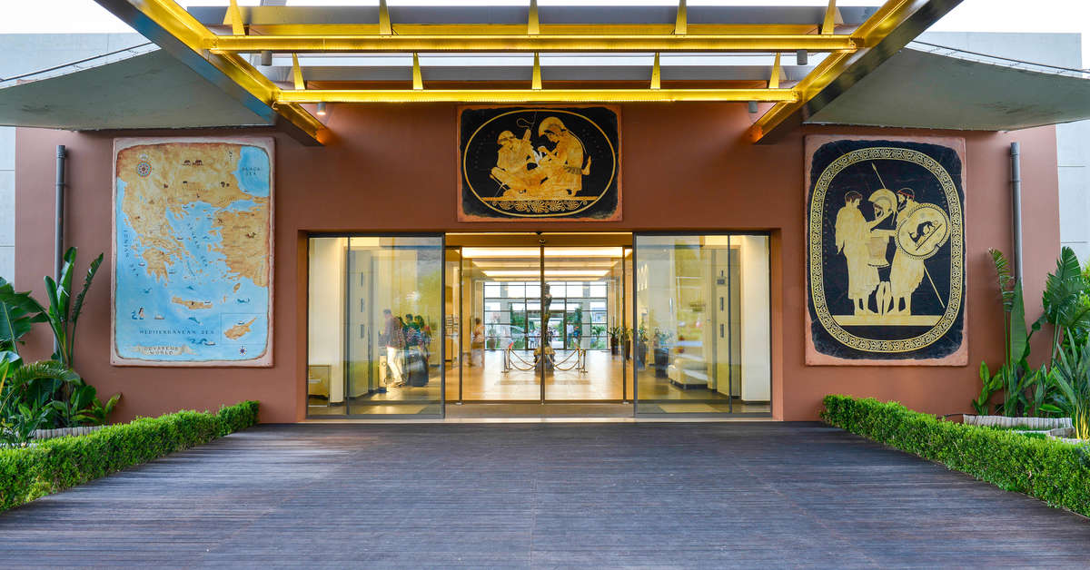 Een foto van de buitenkant van Hotel Astir Odysseus