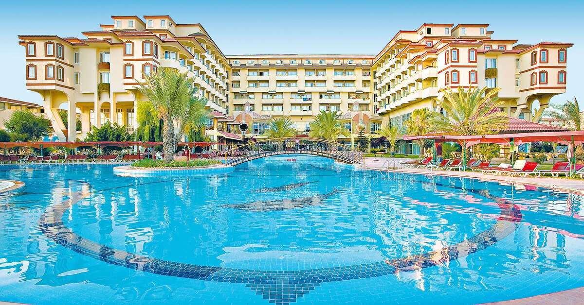 Ein Foto vom Pool im Hotel Nova Park