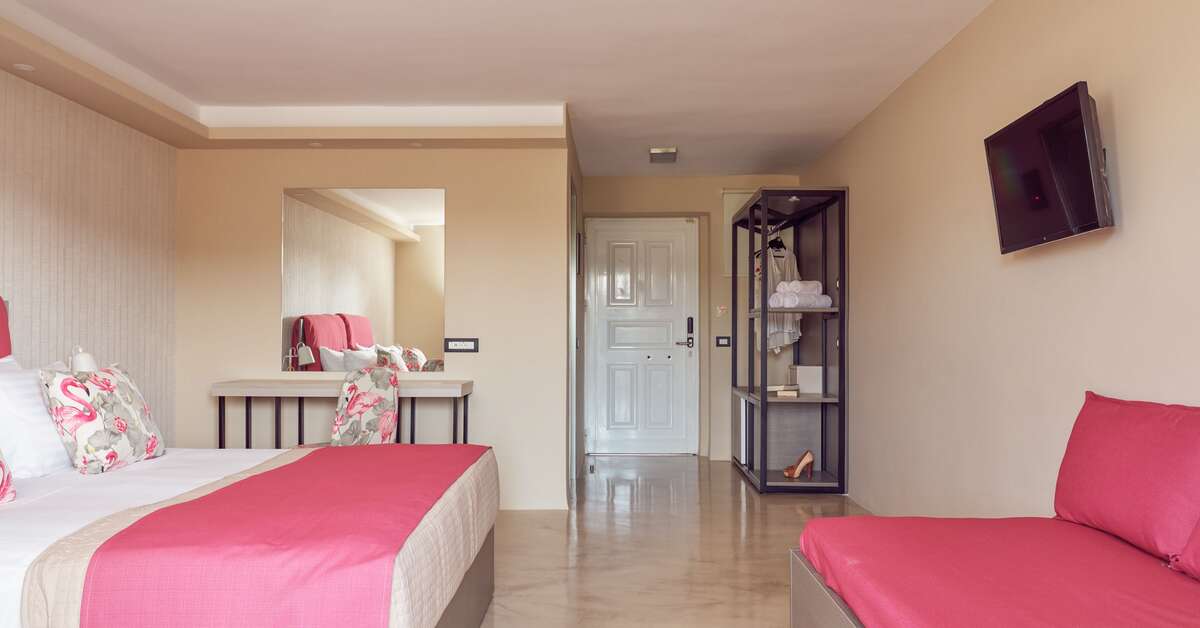 Een foto van Koukounaria Hotel & Suites