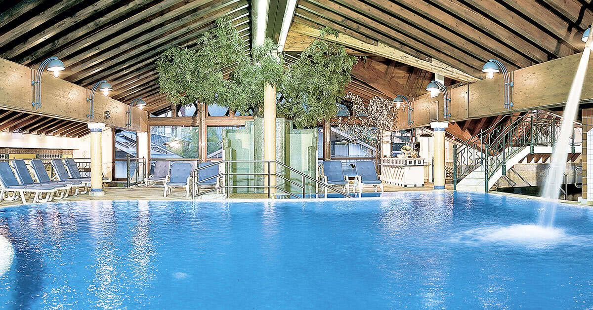 Een foto van het zwembad bij Das Kaltschmid Familotel Tirol