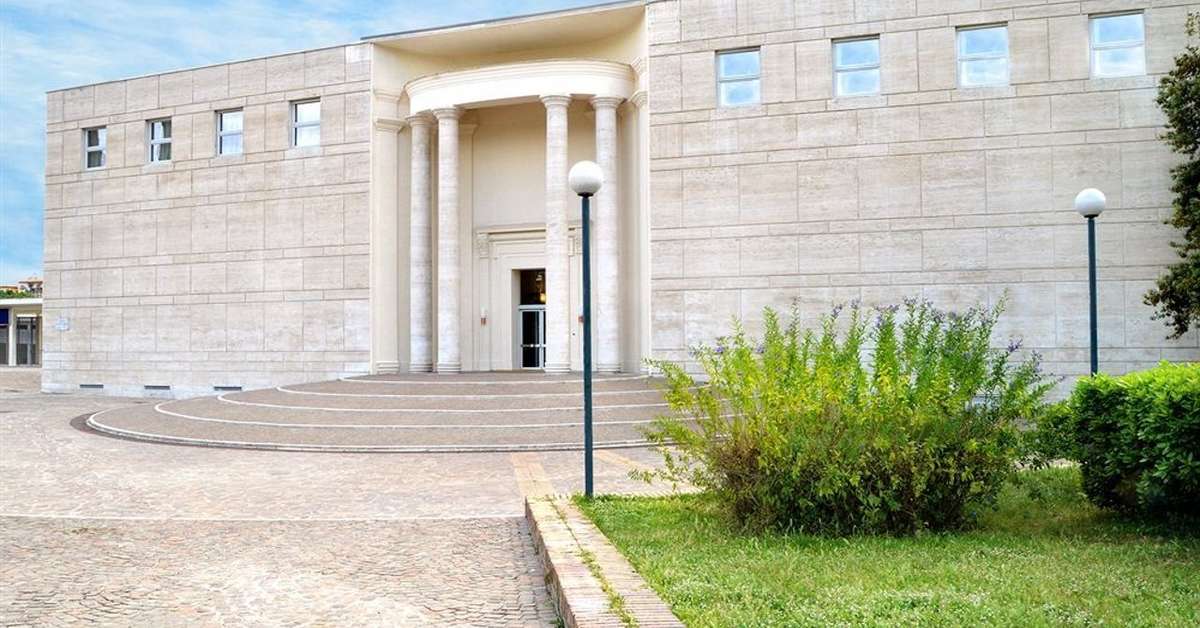 Een foto van Palazzo Esedra