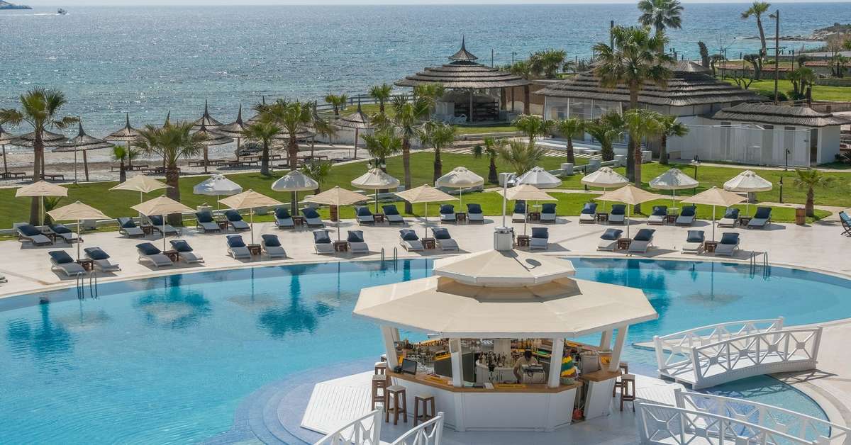 Een foto van het zwembad bij Cocos The Club Solto