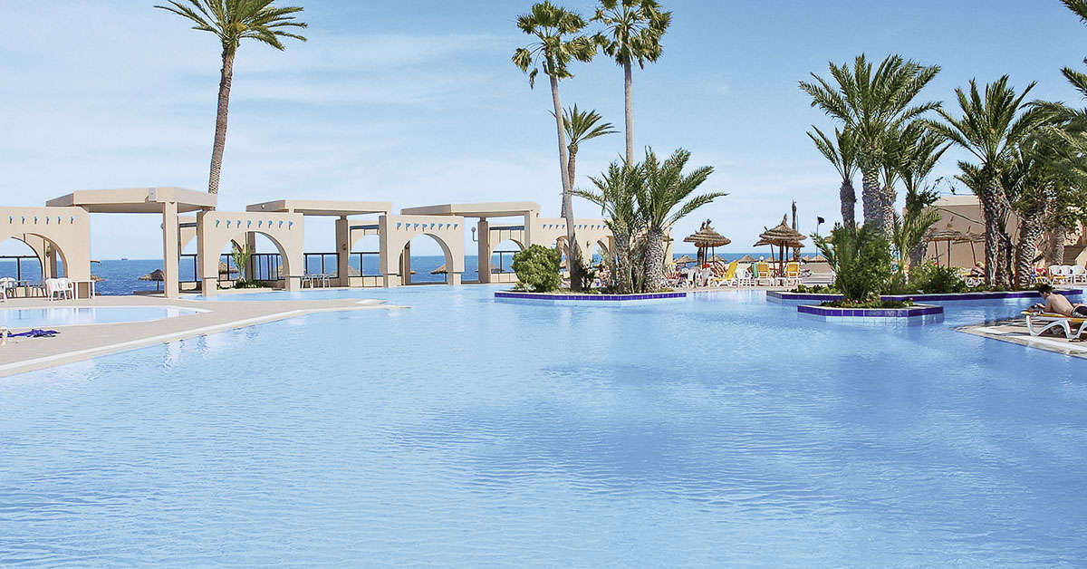 Een foto van het zwembad bij Zita Beach Resort