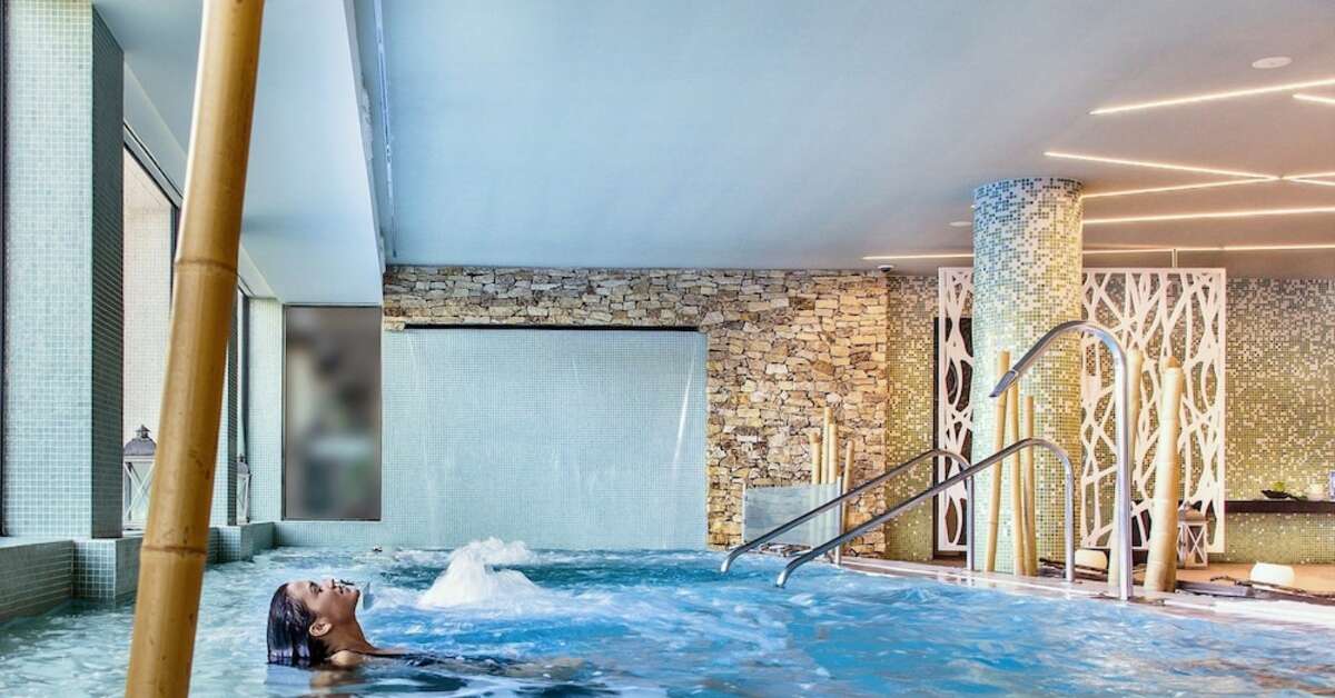 Een foto van het zwembad bij Hotel Golf Almerimar