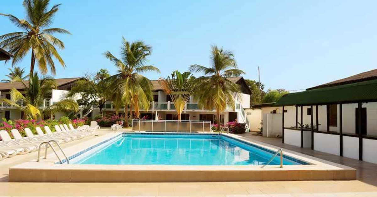 Een foto van het zwembad bij Bungalow Beach Hotel