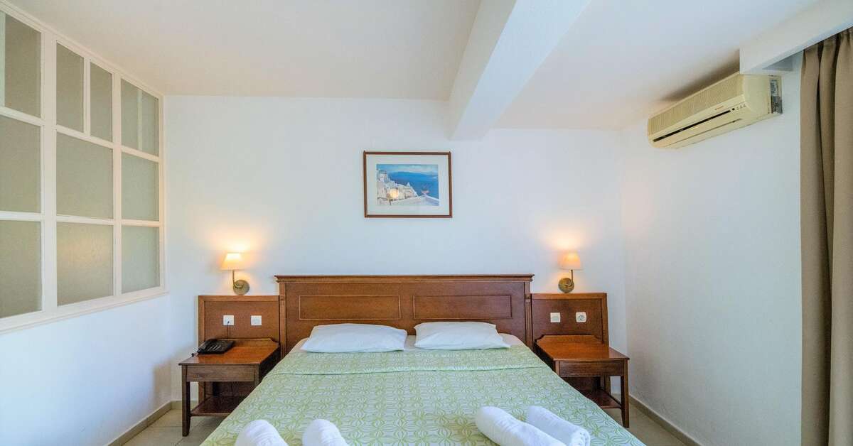 Ein Foto Semiramis Village Hotel