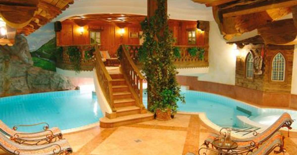 Een foto van het zwembad bij Hotel Zur Dorfschmiede