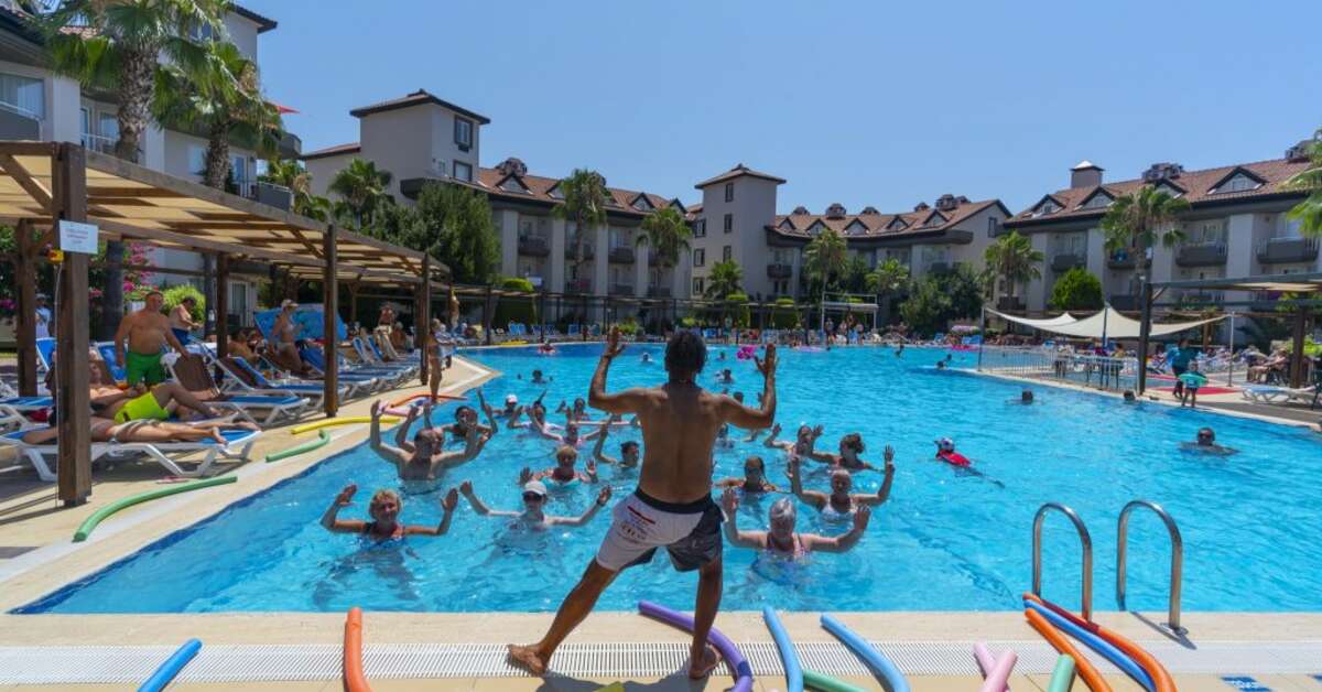 Een foto van het zwembad bij Orfeus Park Hotel
