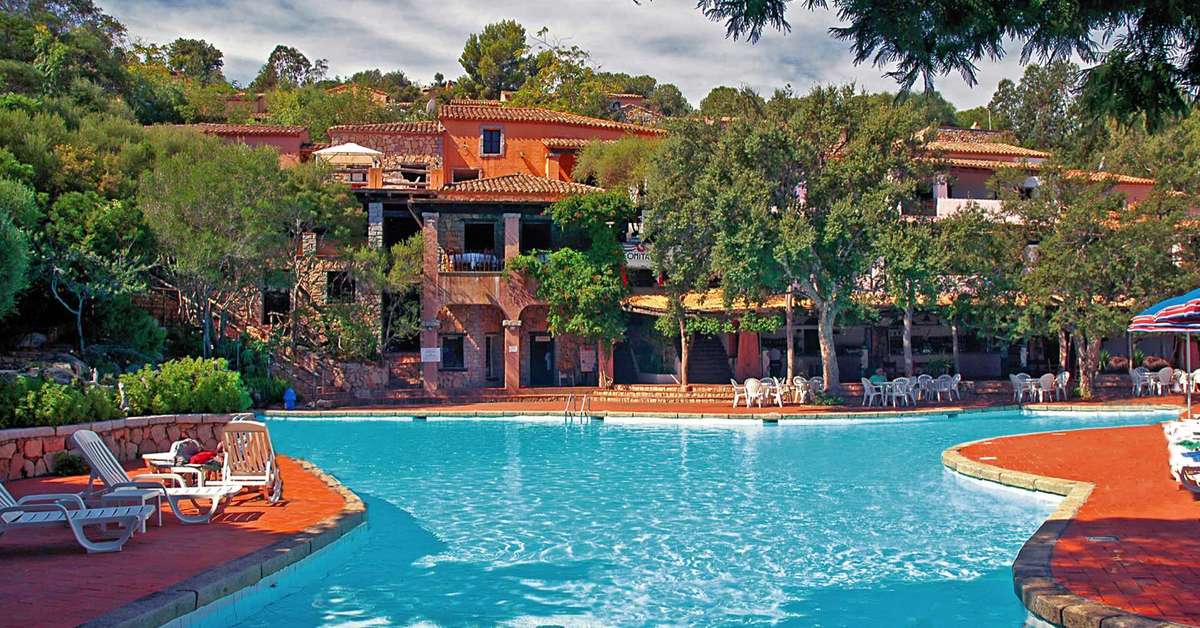 Een foto van een overzicht van Borgo Cala Moresca