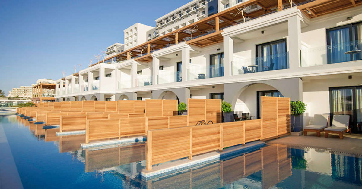 Een foto van het zwembad bij Mitsis Alila Exclusive Resort & Spa