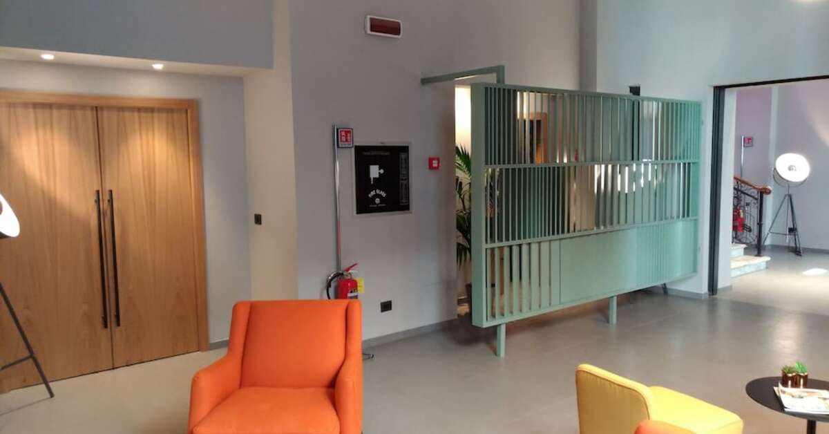 Een foto van The Poet Hotel